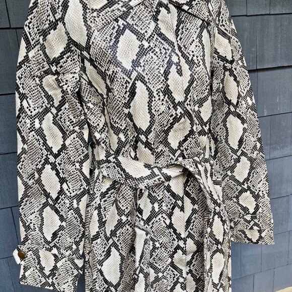 Choosy Elizabeth Faux Snakeskin Trench Coat Lined Belted Women's Size S Garment - Picture 4 of 7